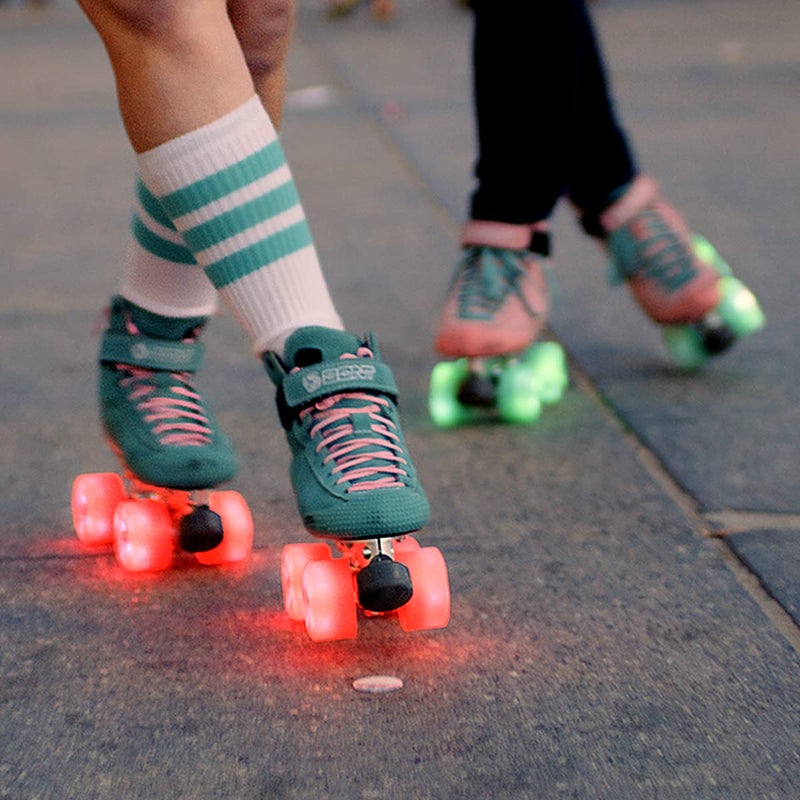 Bont Skates - عجلات تزلج رباعية العجلات LED متوهجة - التزلج في الهواء الطلق في الشوارع الترفيهية - 62 × 35 مم 83A - مجموعة من 4 عجلات (أزرق دغدغة) - Image 3